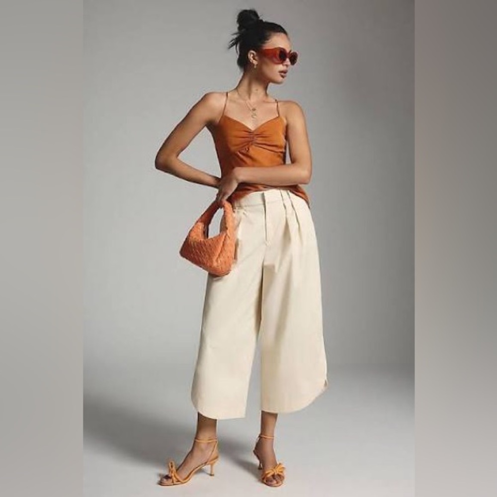 Anthropologie 
MARE MARE CURVED-HEM CHINO PANTS